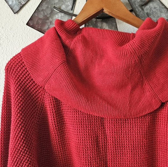 Michael Kors Women's Red Cowl Neck Chunky Knit Sweater Size XL. - Picture 9 of 9